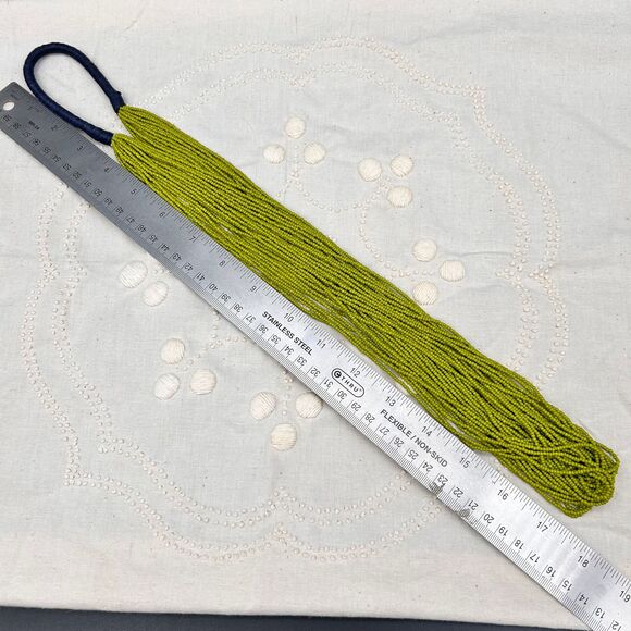Green Multi Strand Seed Bead 18” Necklace (smalls) - Picture 4 of 5